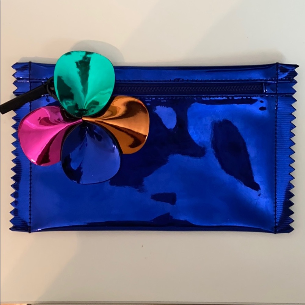 MAC Makeup Pouch